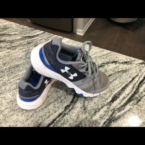 Boys Under Armour shoes